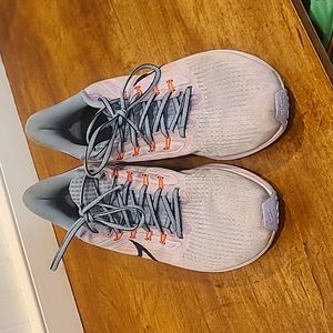 Women's Nike Pegasus size 8.5